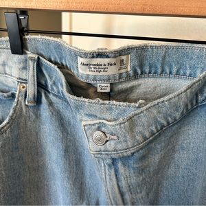 Abercrombie Curve Love Ultra High Rise 90s Straight Jean — Criss Cross Waist